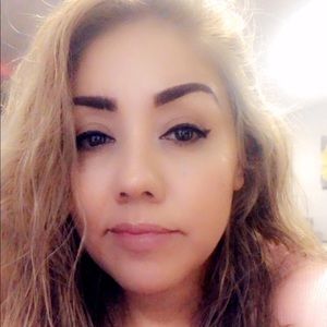 Meet your Posher, Dora